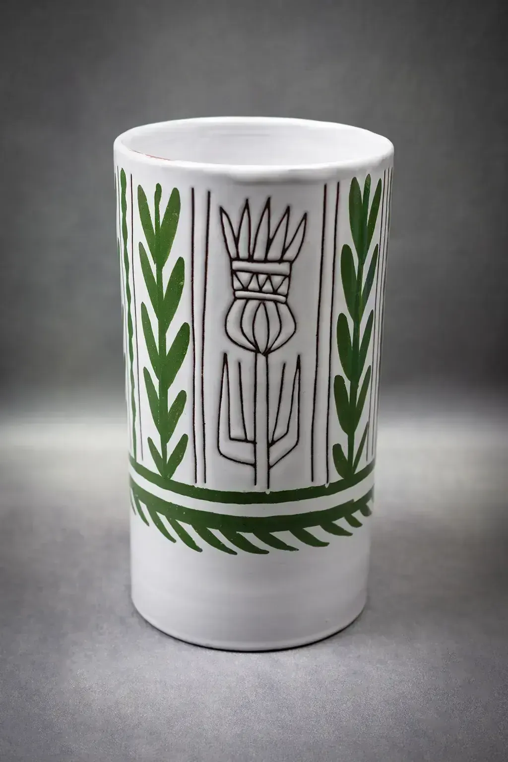 Vase cylindrique en faïence émaillée, par Michel Barbier photo buy