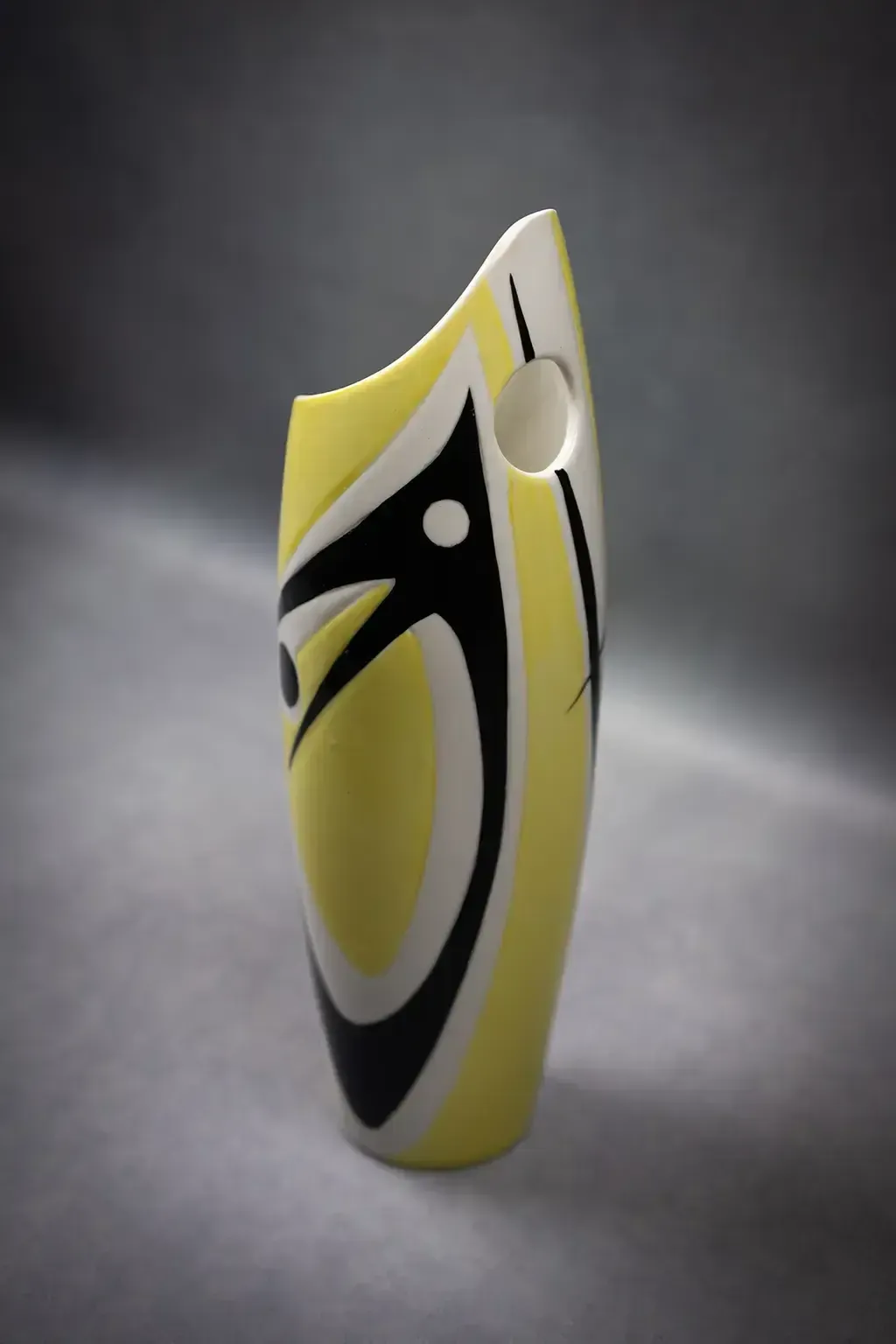 Modernist Porcelain Vase By Janos Török For Zsolnay