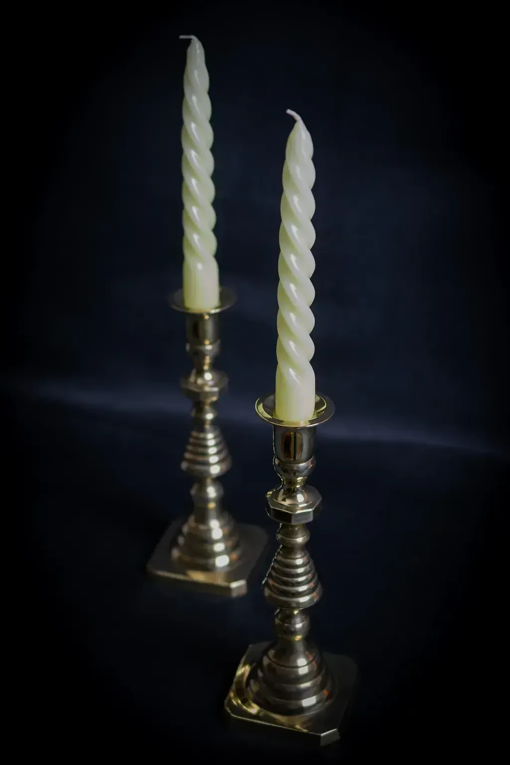 "Diamond & Beehive"   Pair Of Victorian Copper And Brass Candlesticks photo vinterior