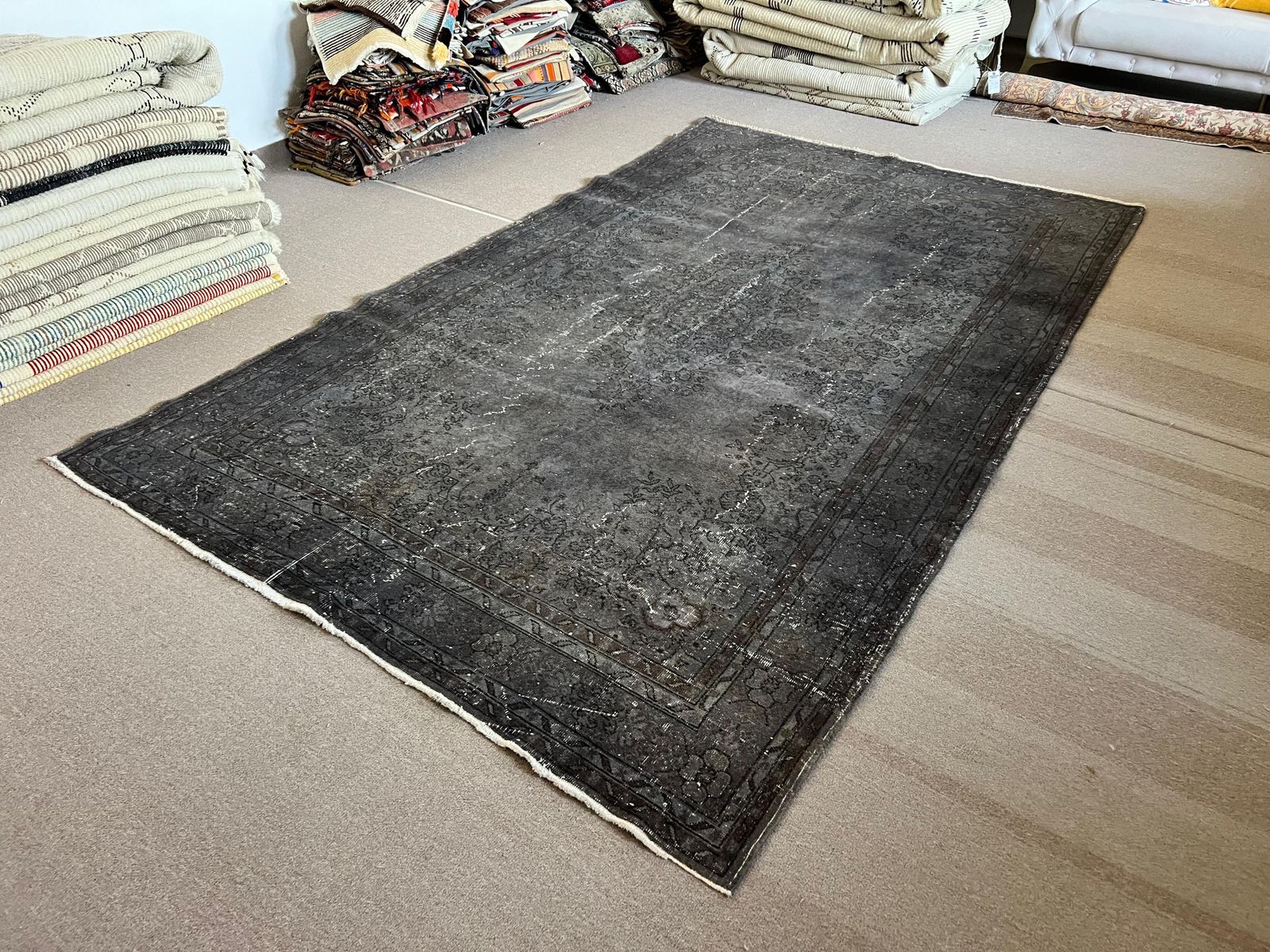 photo buy 7x11 Ft Vintage Medallion Design Area Rug Redyed In Gray, Handknotted In Turkey