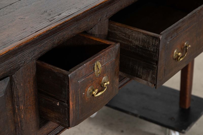photo buy 18thc English Oak Vernacular Dresser Base