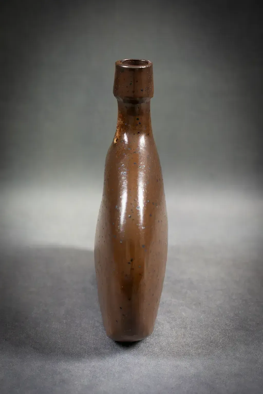 photo for sale Soliflore Vase In Brown Stoneware By Roland Zobel – Les Cyclades, Anduze