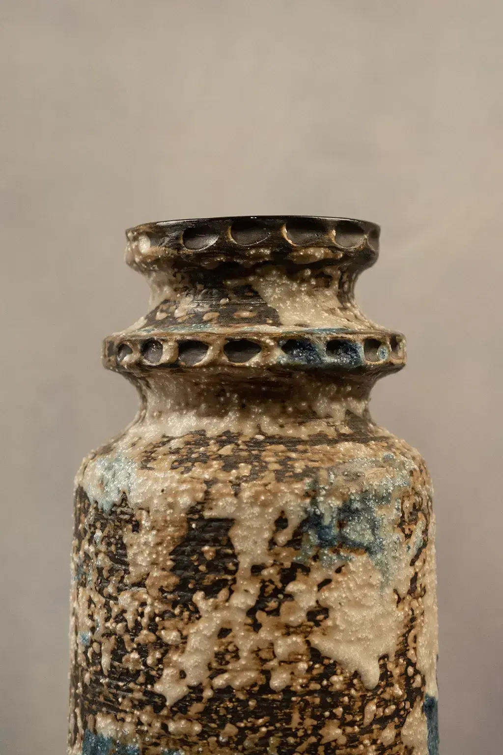 “Fat Lava” Vase – Dieter Peter For Carstens Tönnieshof, West Germany, Mid Century German Ceramic photo furniture