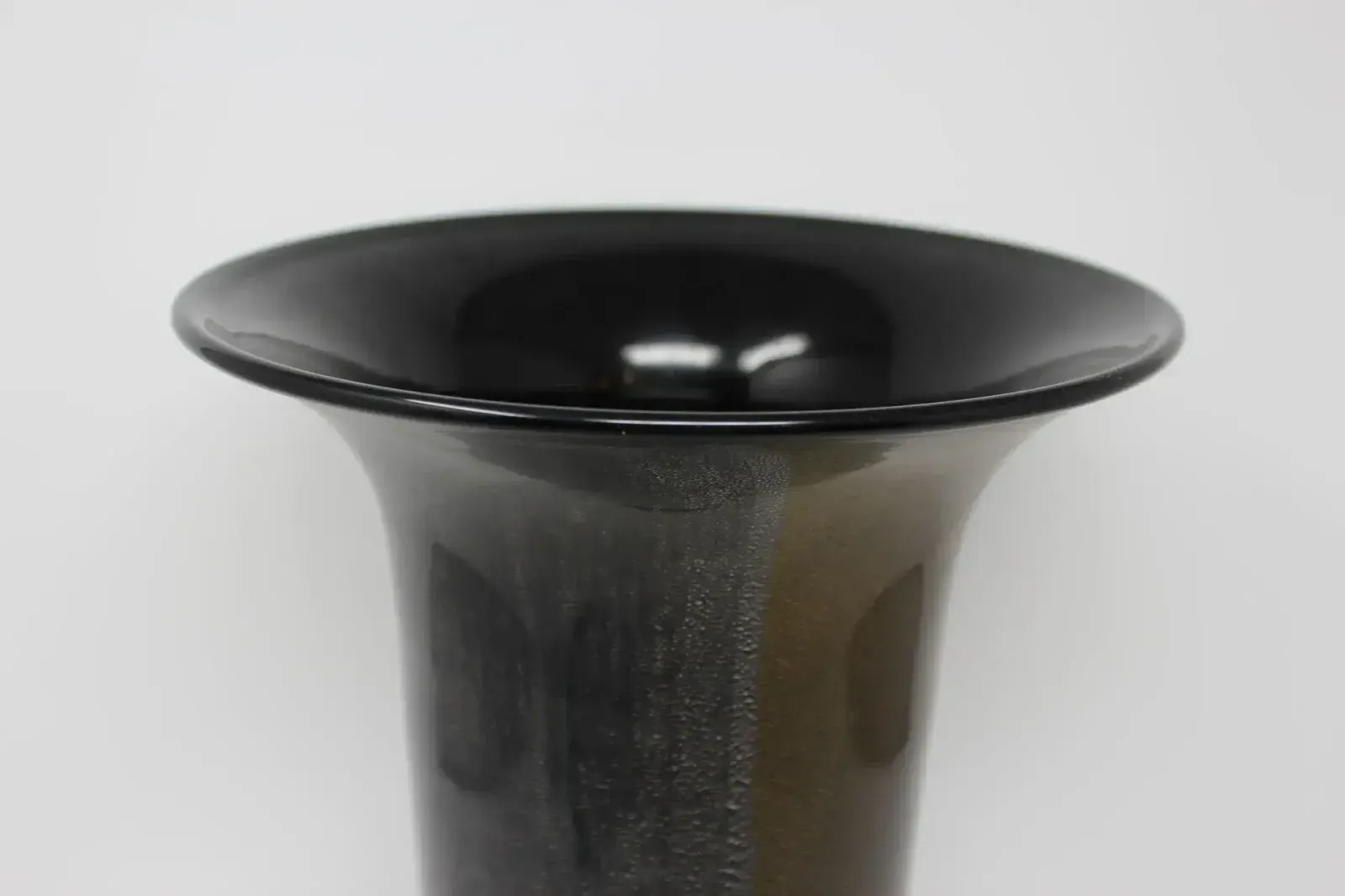 Gambaro Of Murano Vase, 2010s, Contemporary photo Home Decor