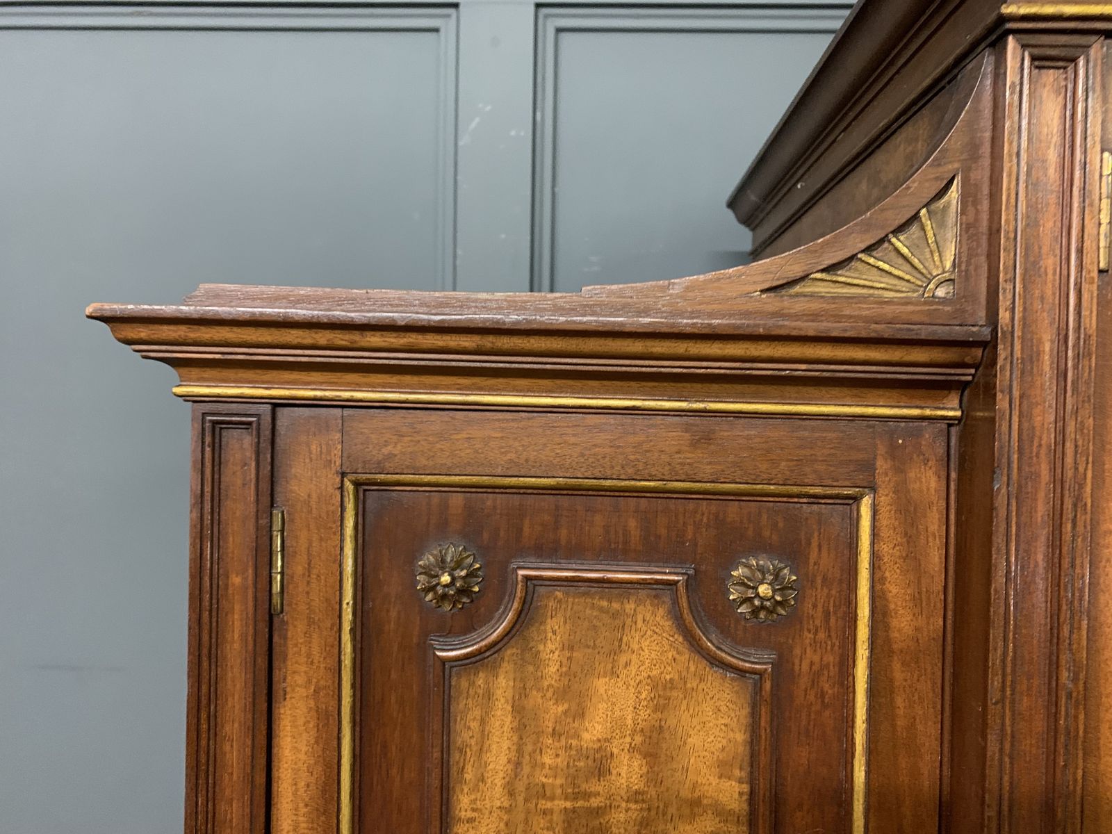 photo vinterior Waring & Gillow Neoclassical Display Cabinet