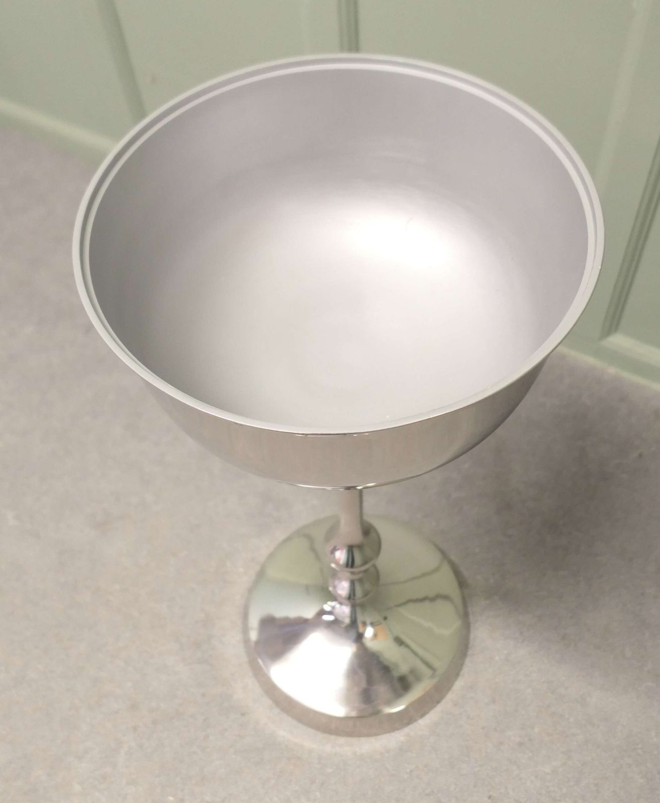 Mid Century Floor Standing Chrome Champaign Ice Bucket photo 540.0