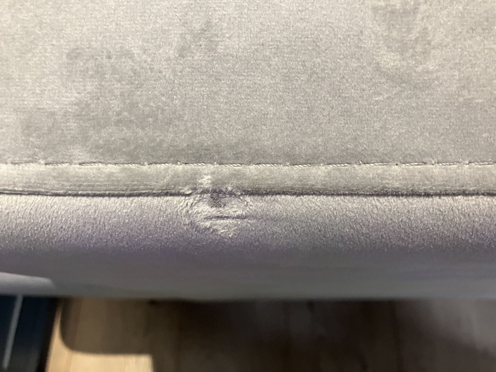 Brand New, Superb Quality, Hugely Discounted, Italian Made   2 Seater Marinelli Sofa photo for sale