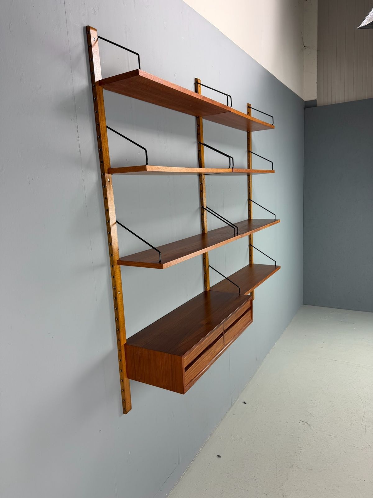 Poul Cadovius Mid  Century Modern Modular Teak Wall Unit Shelving For Cado, 1960 photo 2140.0