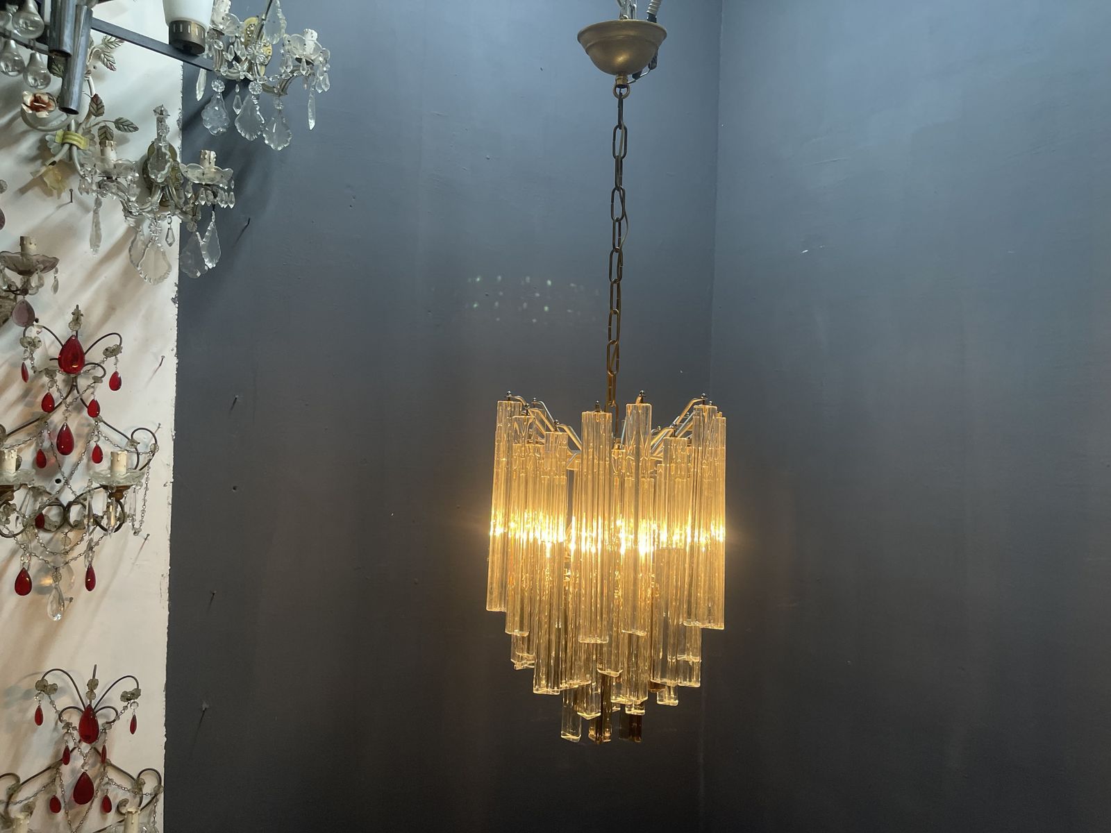photo furniture Murano Glass Trilobi Chandelier 1970’s