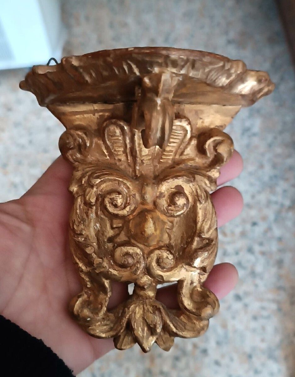 Small Baroque Shelf In Gilded Wood, 18th Century photo for sale