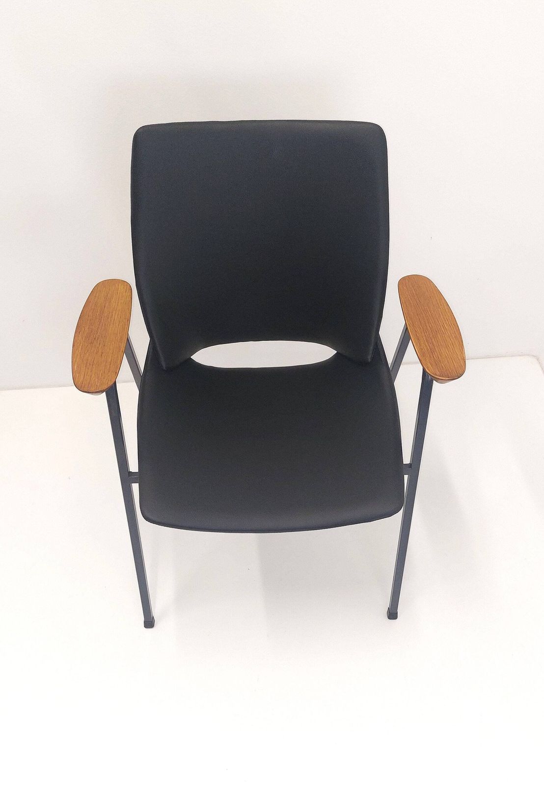 Vintage Niko Kralj Shell Chair / Black Faux Leather / Desk Chair / Armchair / 1960s Yugoslavia / Mid Century Modern Home photo vinterior