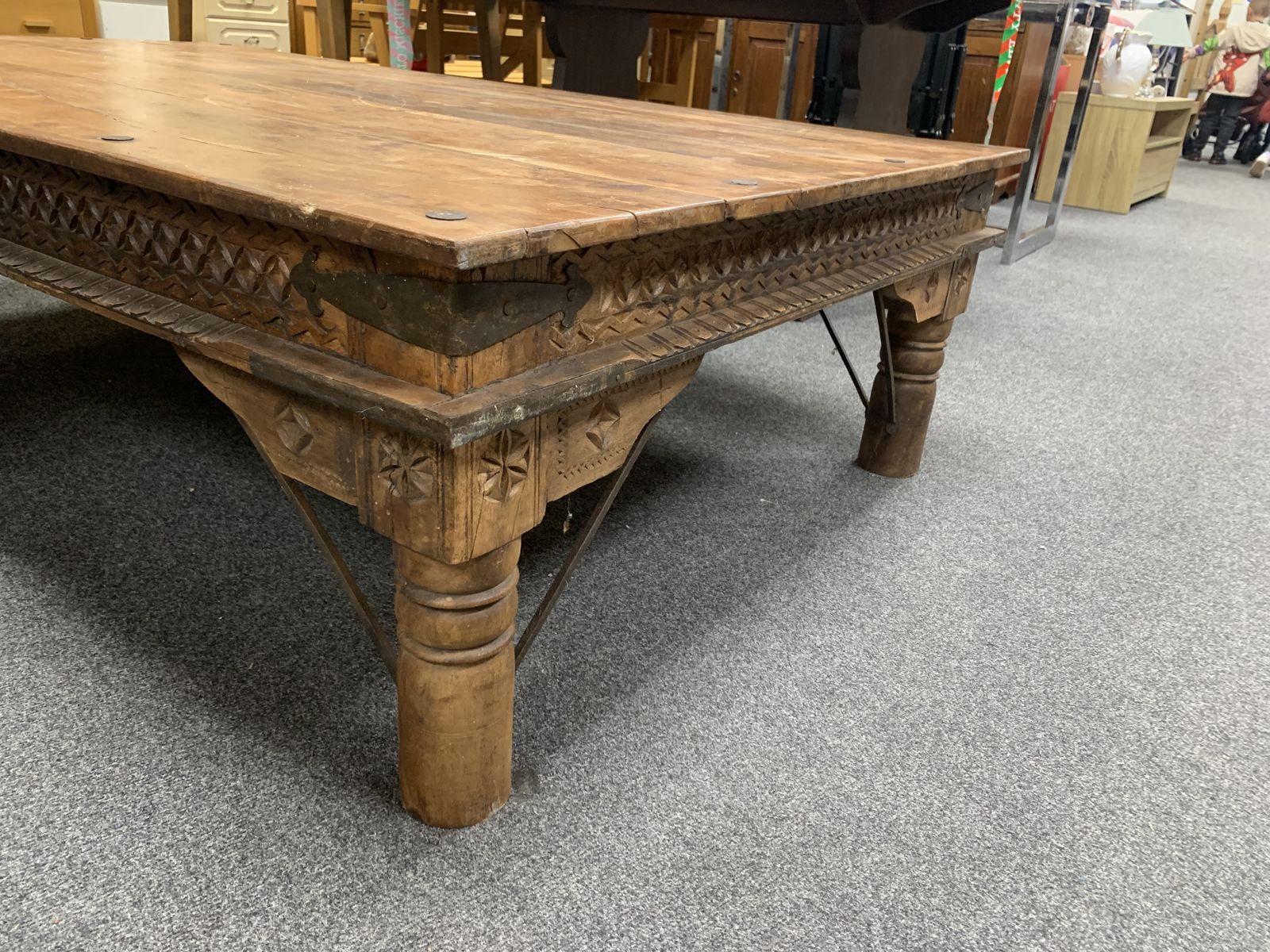 Exceptional 7ft Antique Indian Takhat Merchant’s Table – Late 19th Century Rajasthani Architectural Statement Piece photo 2000.0