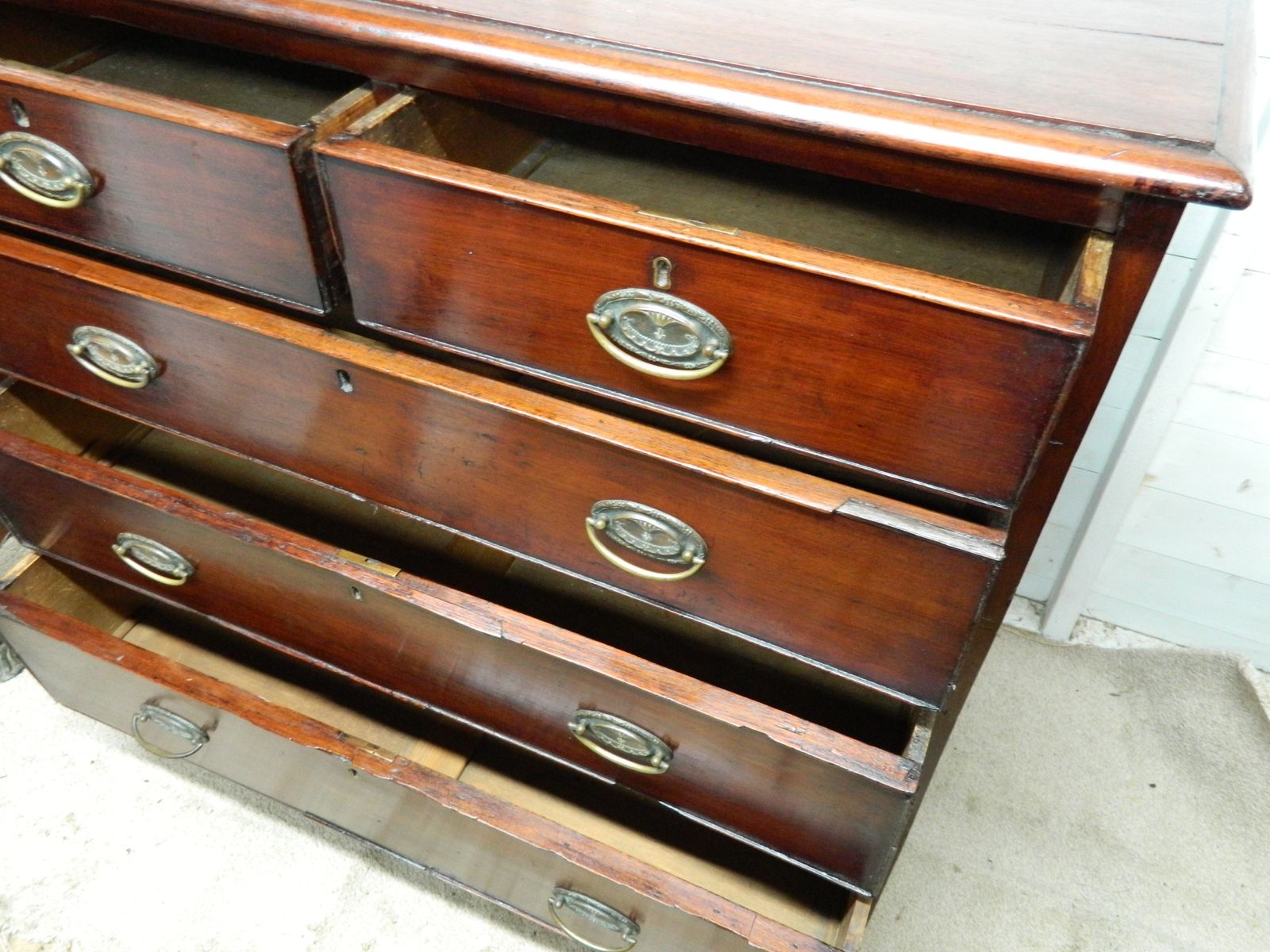 Victorian Mahogany Chest Of Drawers photo vintage