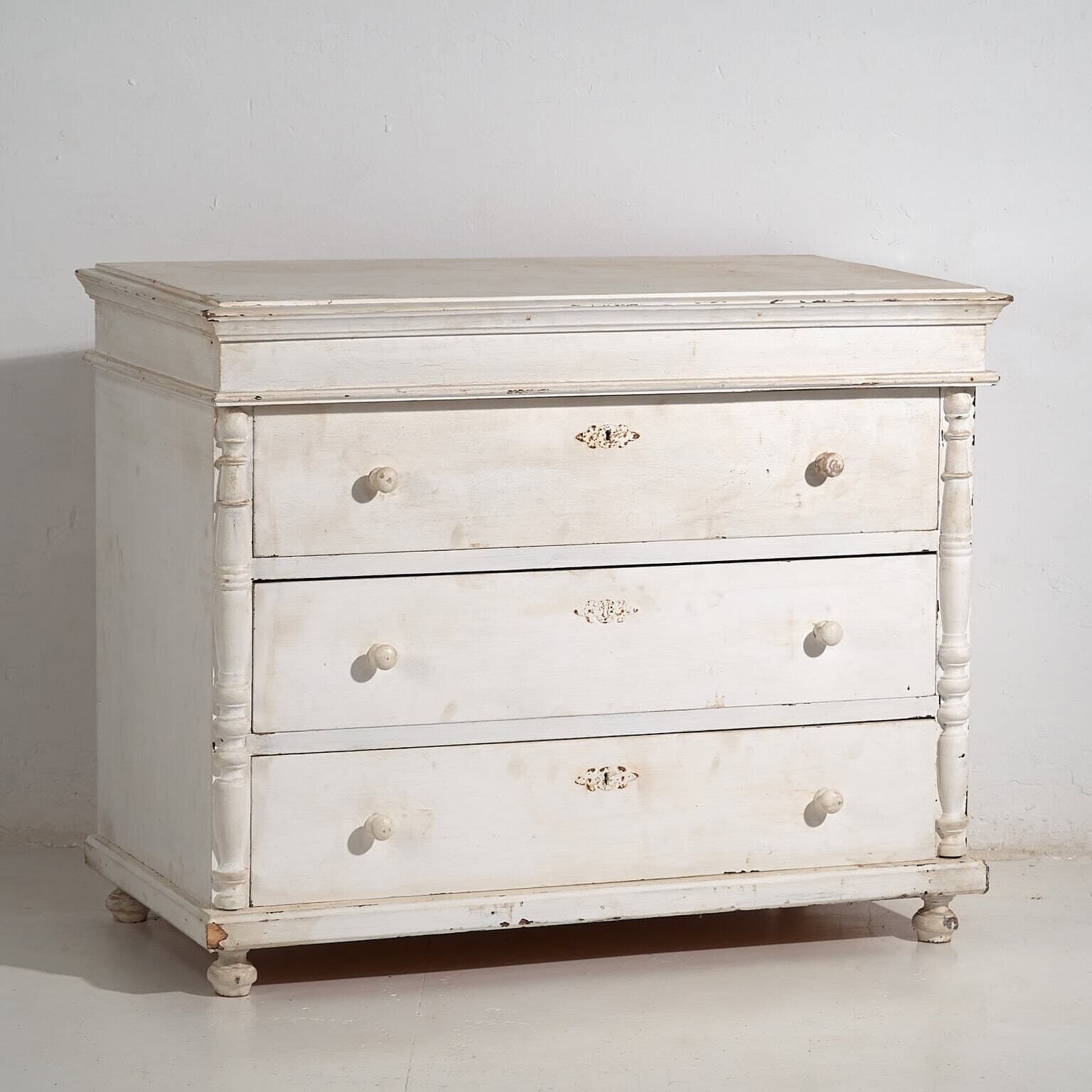 Antique White Chest Of Drawers (C.1900)