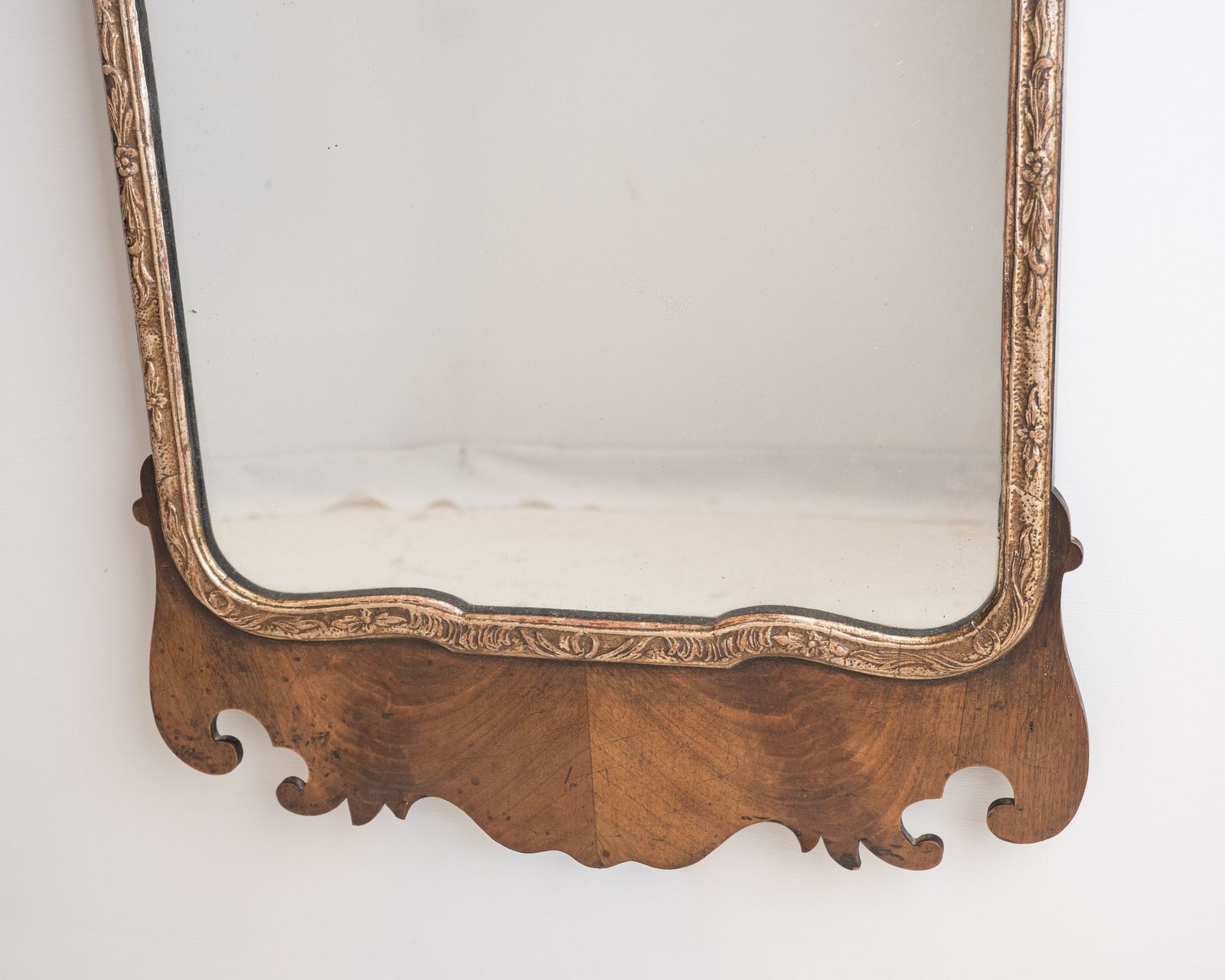 George II Style Parcel Gilt Walnut Hoho Bird Fretwork Pier Mirror, Edwardian C.1910–1920 photo vintage