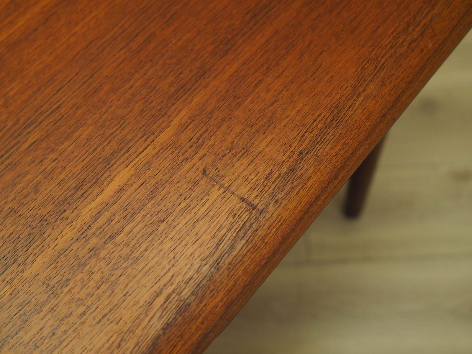 photo vinterior Teak Table, Danish Design, 1970s, Production: Denmark
