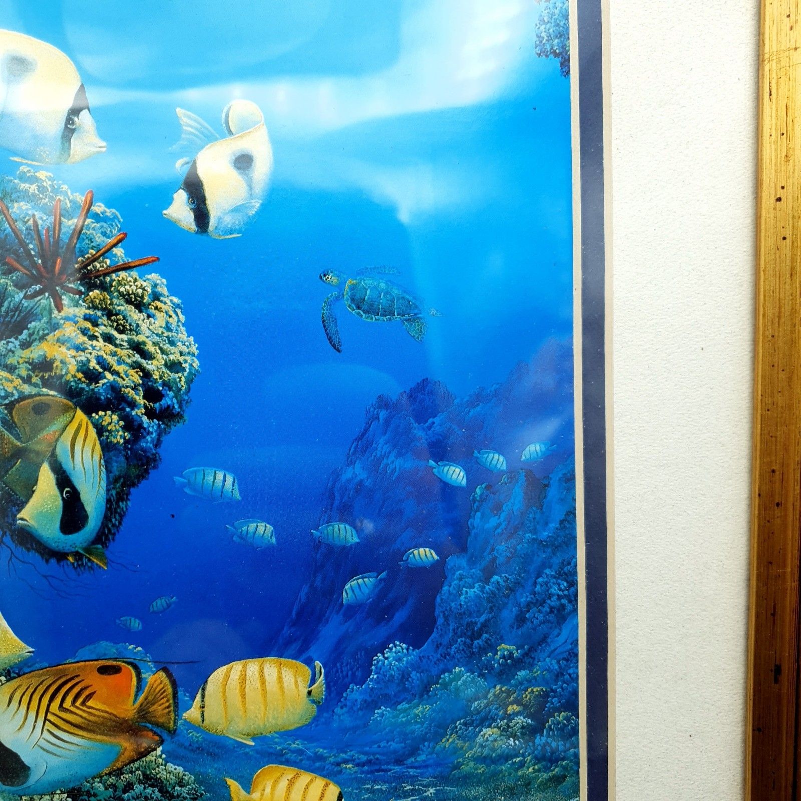 Robert Thomas Print Turtle & Ocean Reef Scene Hawaii Distressed Gold Tone Frame photo vinterior