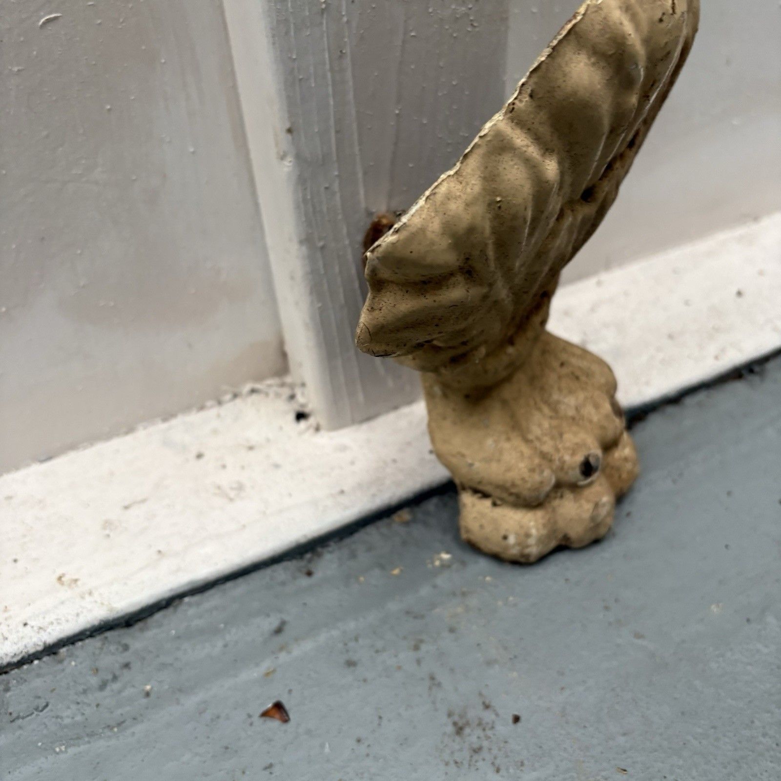 Set Four Antique Victorian Lion Paw Cast Iron Bath Feet photo vintage