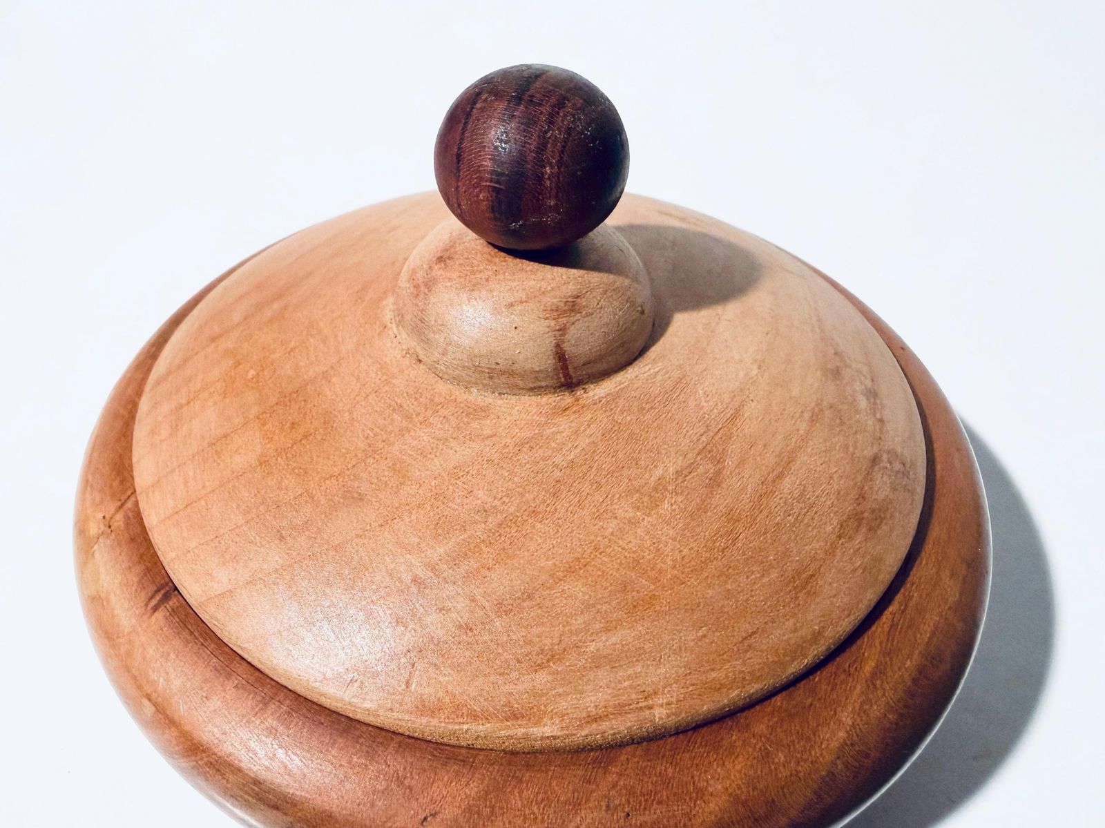 Art Deco Wooden Jewelery Box Round Bowl With Lid / 1920s Design Decor photo vintage