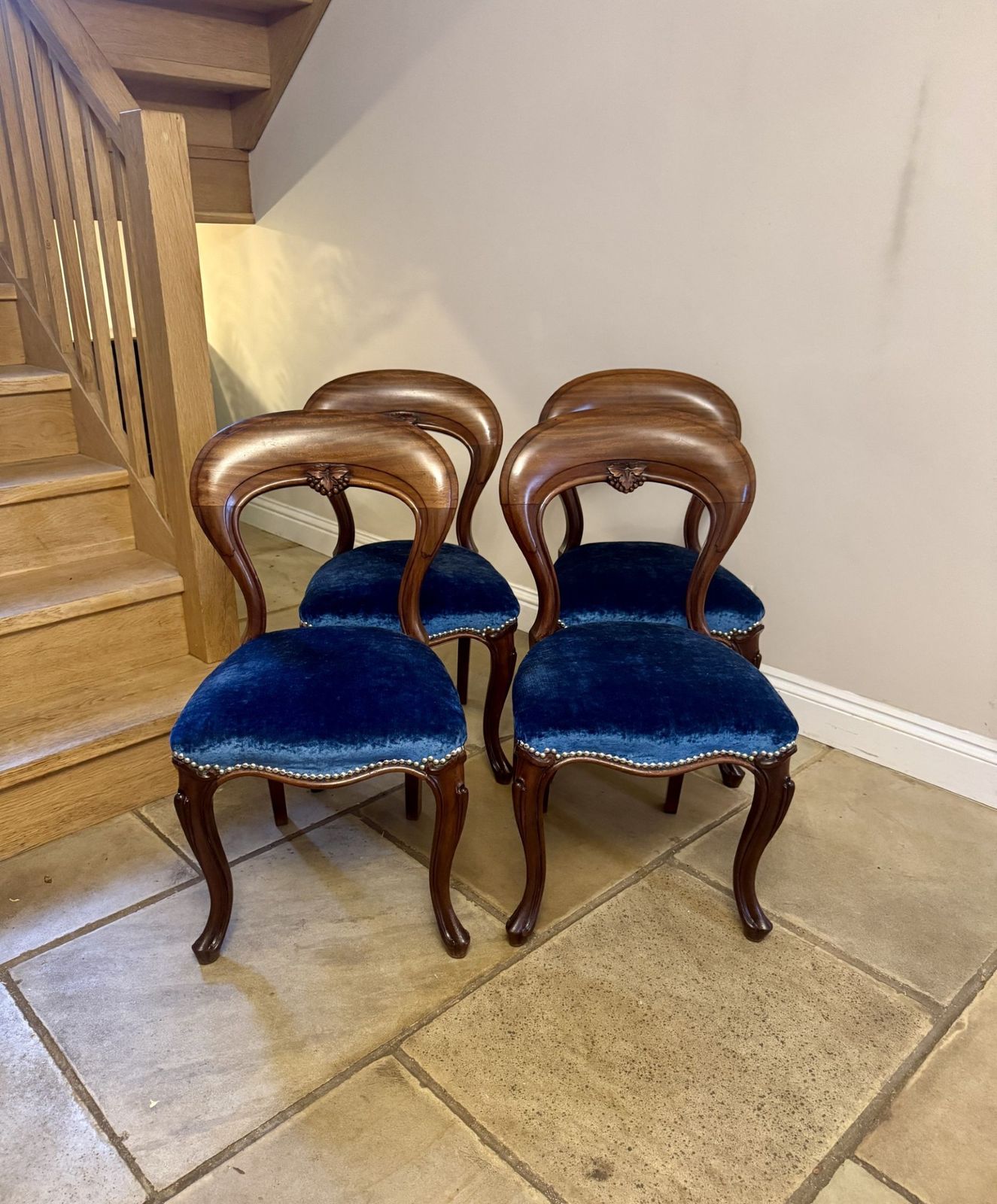 Fantastic Quality Set Of Four Antique Mahogany Dining Chairs