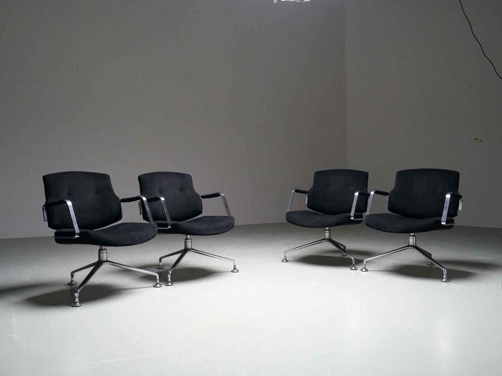 Set Of 4 Fk 84 Armchairs By Fabricius And Kastholm In Velvet And Metal, 1960's photo furniture