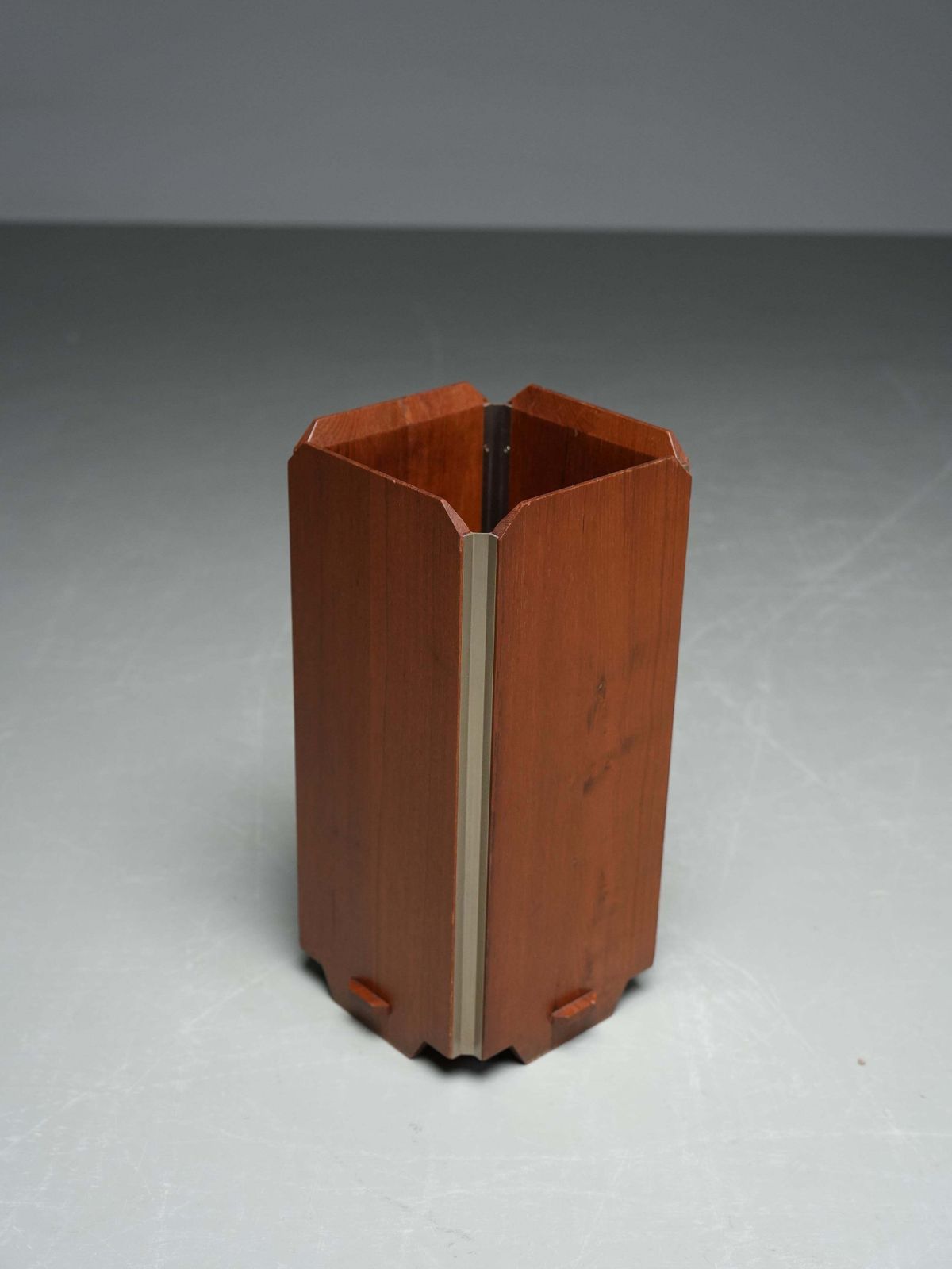 Ico Parisi Umbrella Stand For Stildomus In Walnut And Metal, Italy, 1950's photo vintage