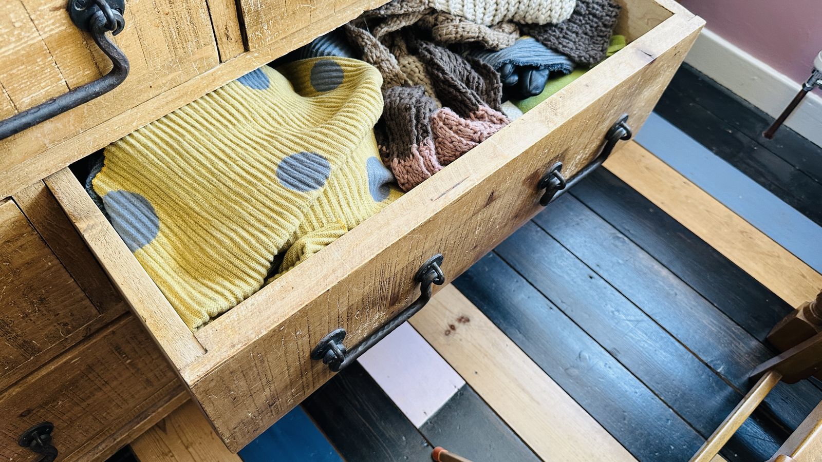 Extra Large Solid Pine Wood Chest Of Drawers photo vinterior