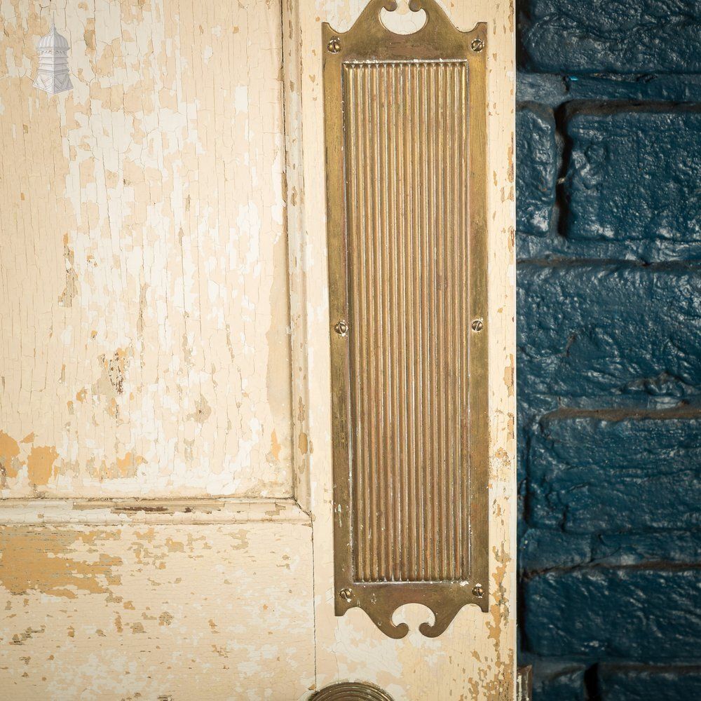 Moulded Panel Door, 4 Panel, Distressed Paint photo 382.0