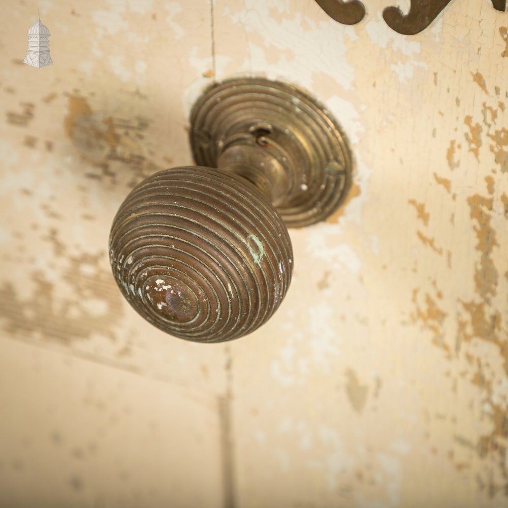 Moulded Panel Door, 4 Panel, Distressed Paint photo vinterior