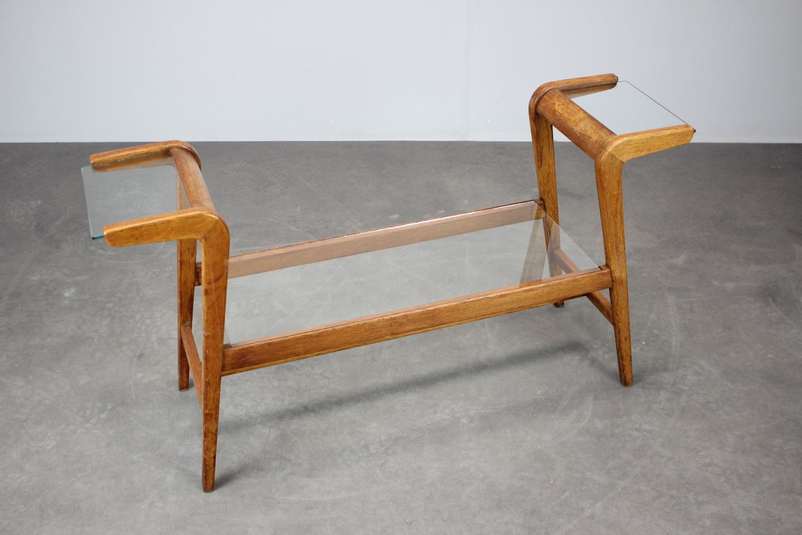Uluv Mid Century Houten Plantenstandaard Met Glazen Plank, Jaren 1960, Tsjecho Slowakije photo buy