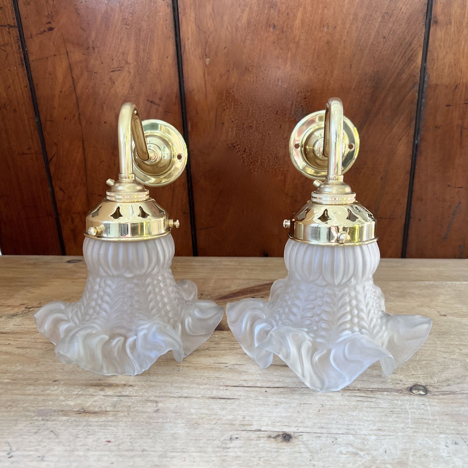 Pair Of Frosted Frill Glass Shade Wall Lights In Polished Brass