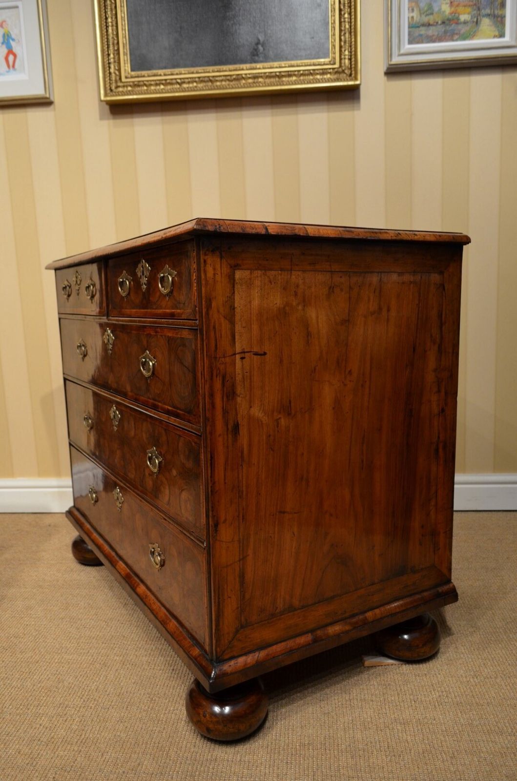 7950.0 Fine Oyster Veneered Chest Of Drawers photo