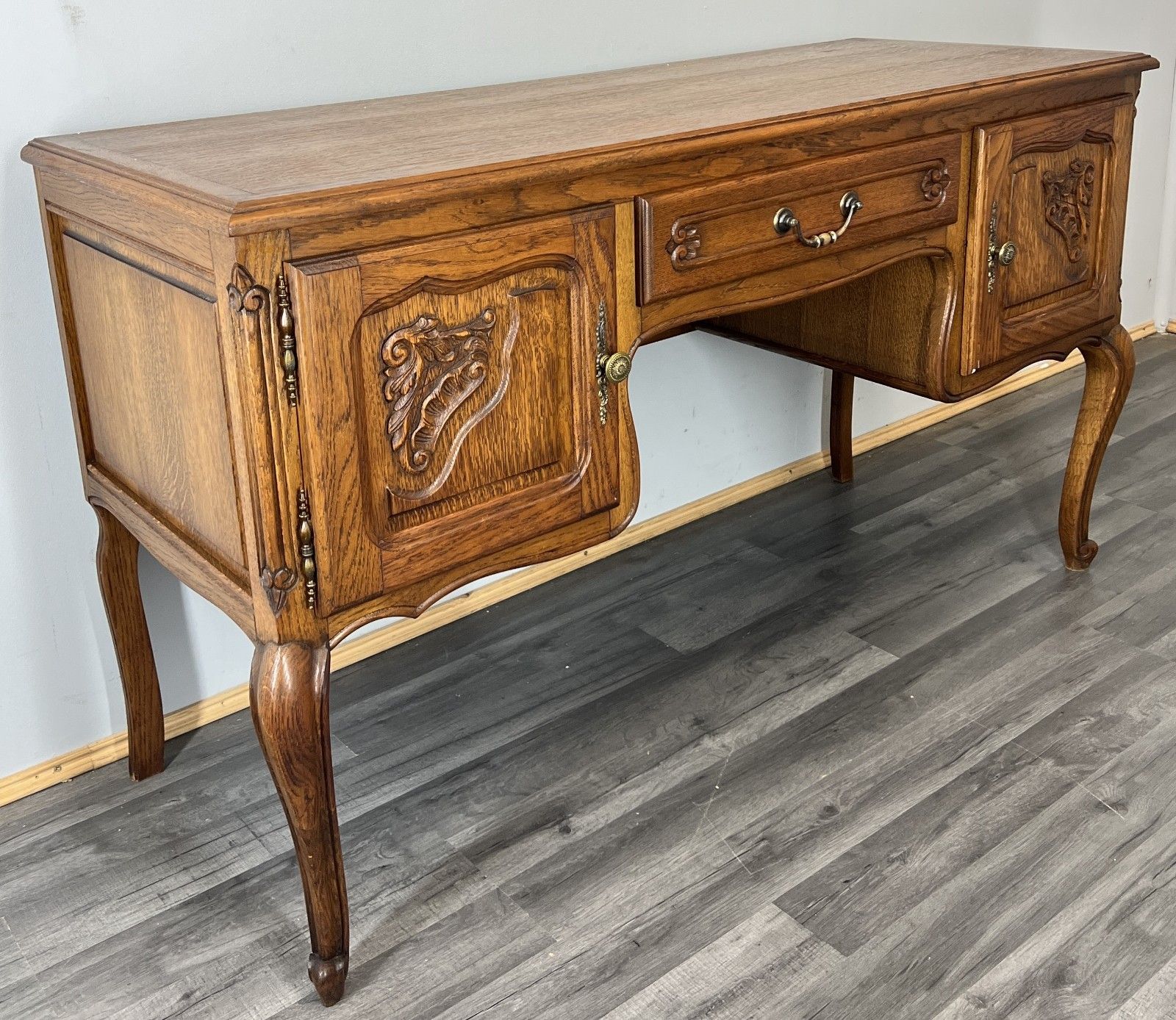 Cabinet Vintage French Louis XIV Oak Sideboard With Carved Cupboard Lot 4575 photo buy