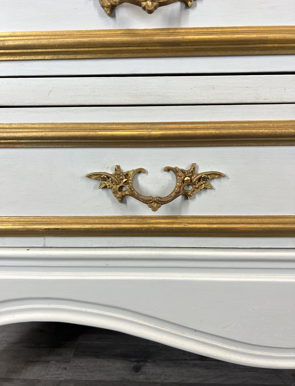 Chest Of Drawers Vintage French Shabby Chic 3 Drawers Carved Cabinet Lot 4555 photo 599.0