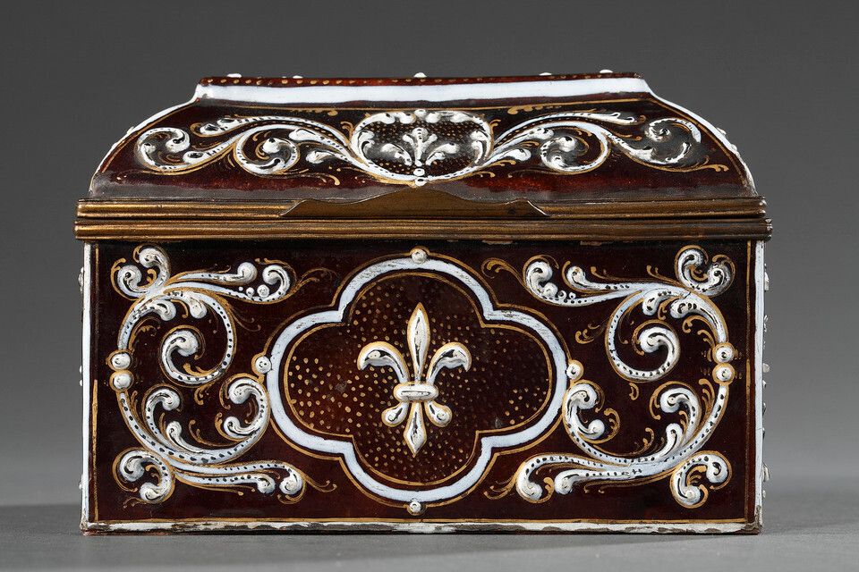 Neo Renaissance Style Enamel And Copper Box photo vinterior