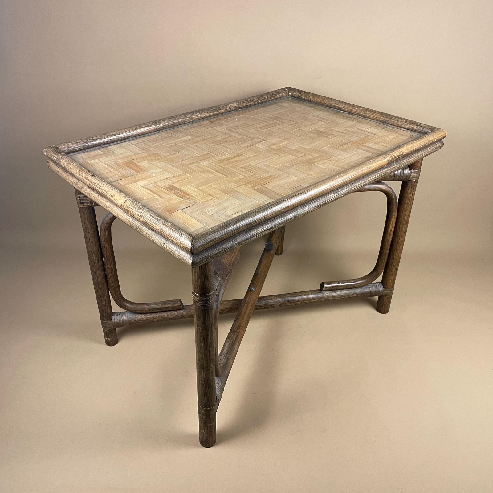 Vintage Bamboo Rattan Table Woven Boho Side Table Glass Top Fold Down Mid Century Accent Tropical Furniture Natural Wood Home Decor. photo 135.0