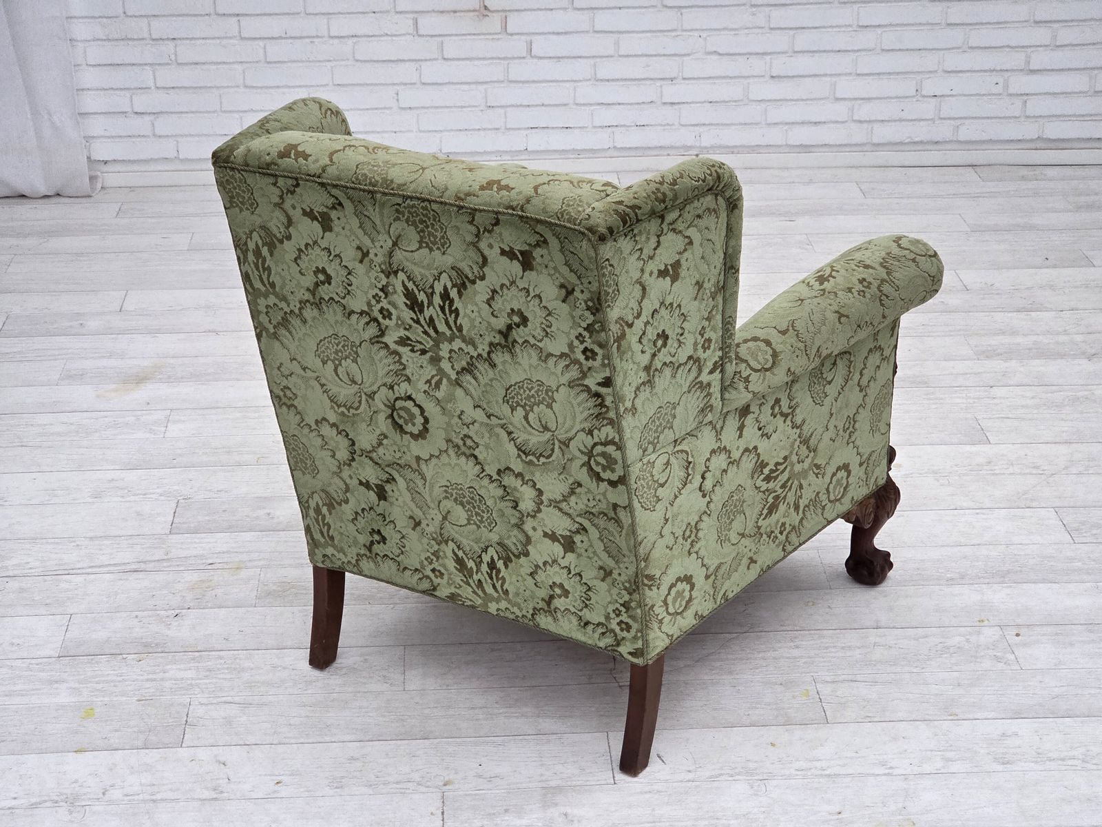 photo furniture 1950s, Danish Relax Armchair, Green Furniture Velour, Carved Oak Wood.