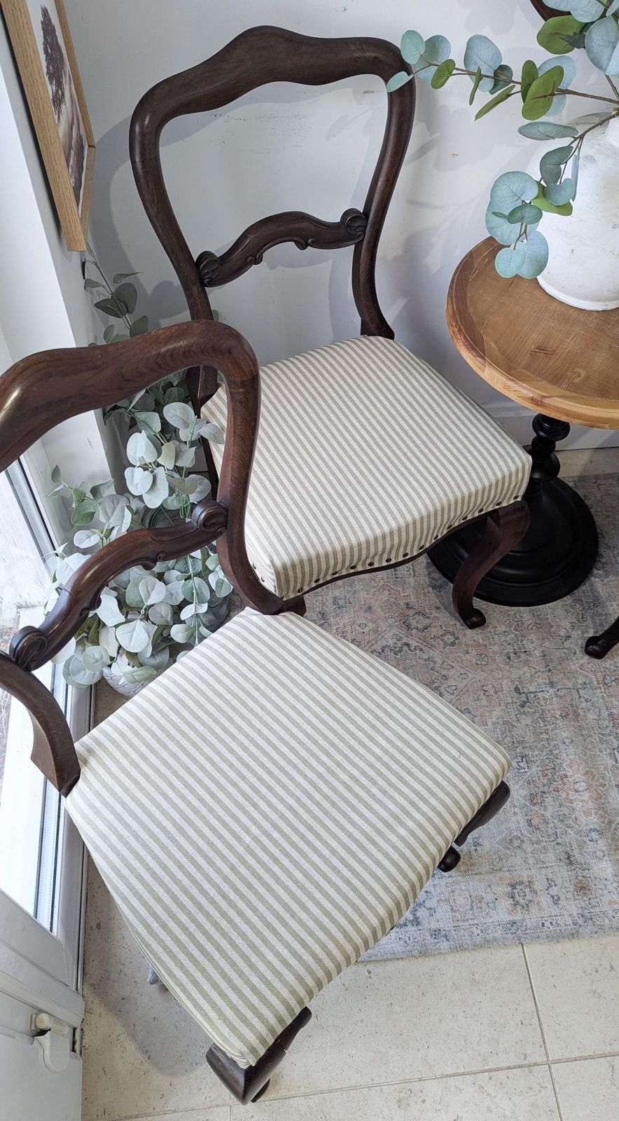 4 X Vintage, Upholstered Balloon Back Dining/Occasional Chairs (Sold As A Set) photo buy