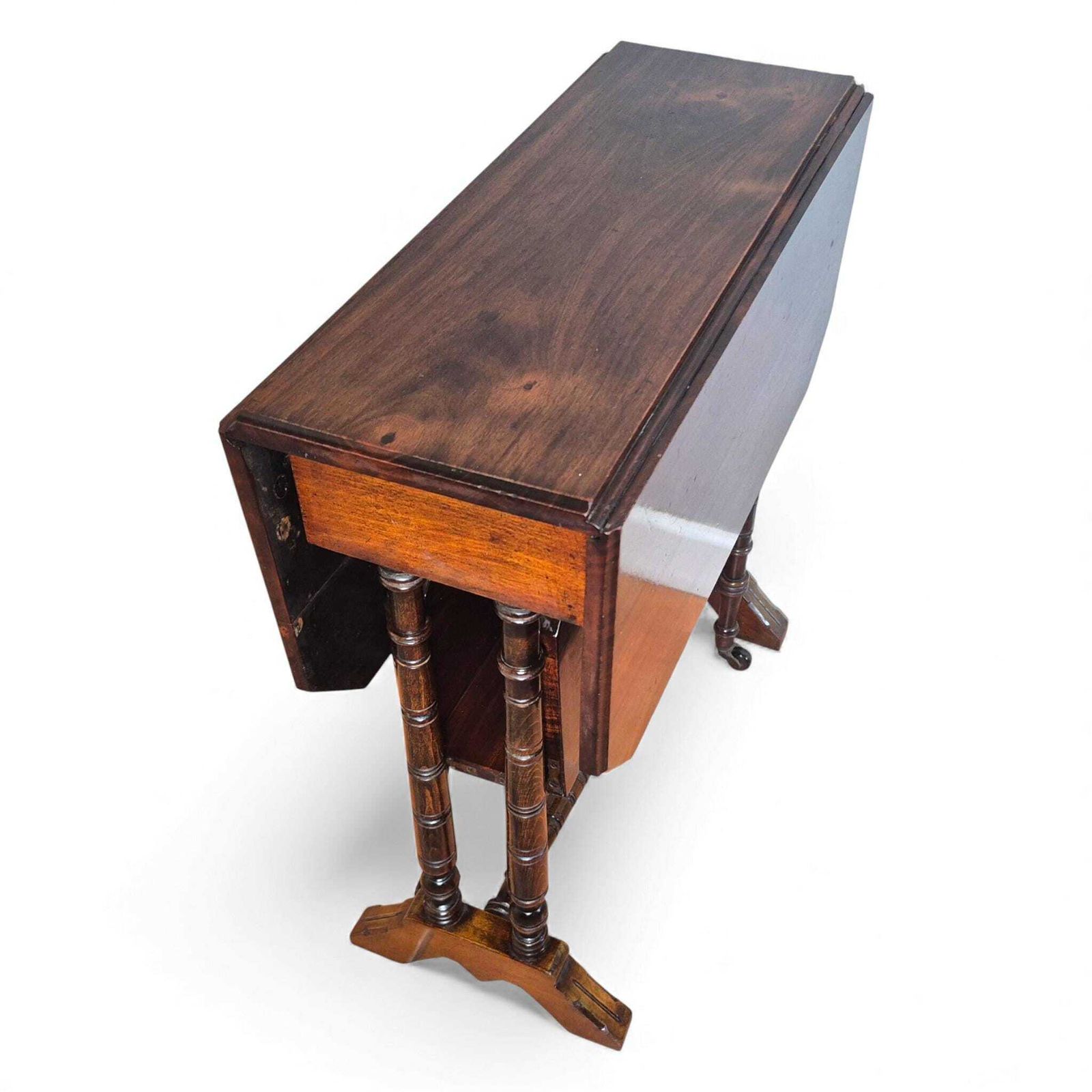 photo vinterior Victorian Mahogany Sutherland Table – Two Tier Drop Leaf Tea Table – Antique Side Table