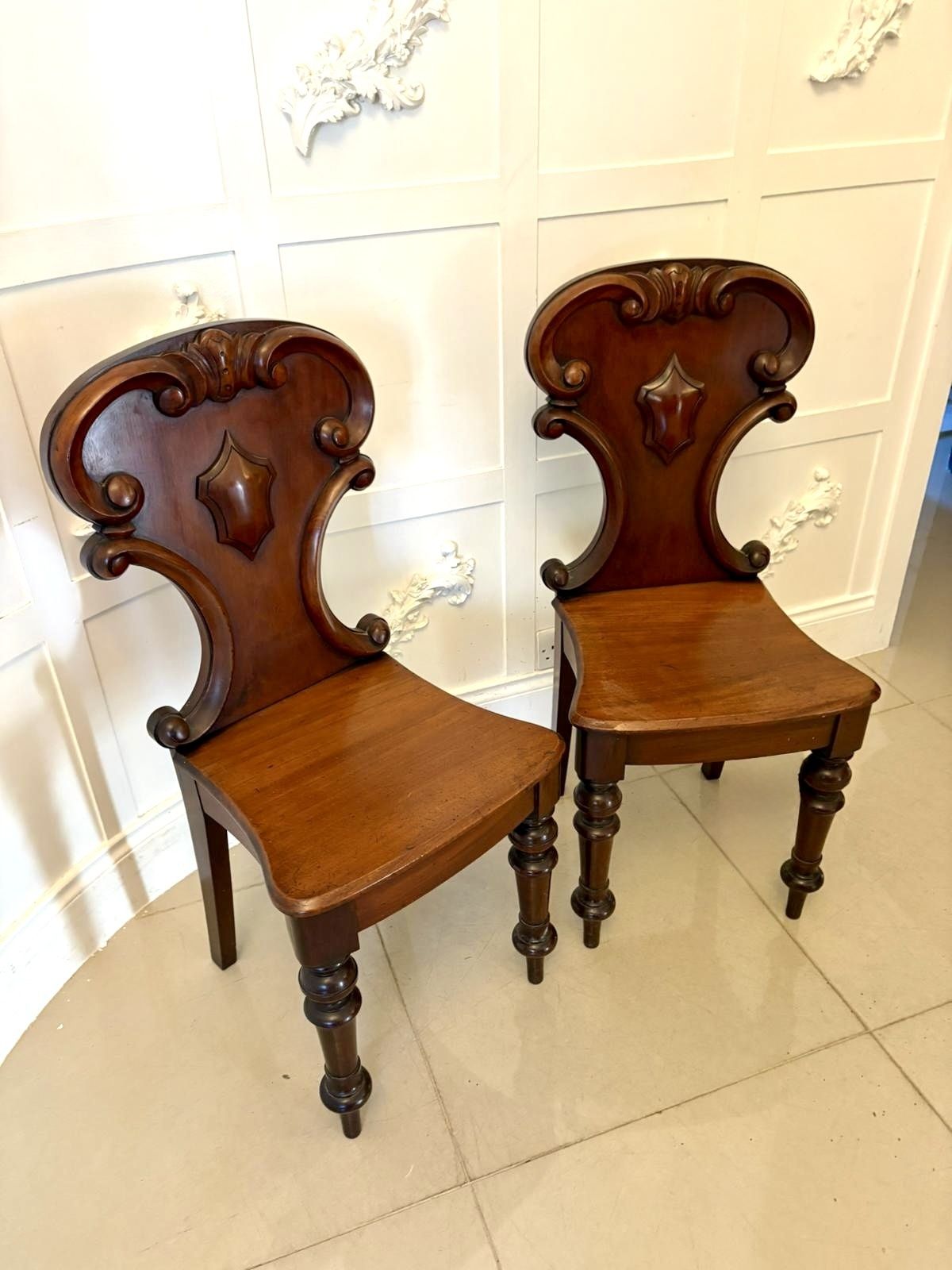 Furniture Superb Quality Pair Of Antique 19th Century Mahogany Side Chairs photo