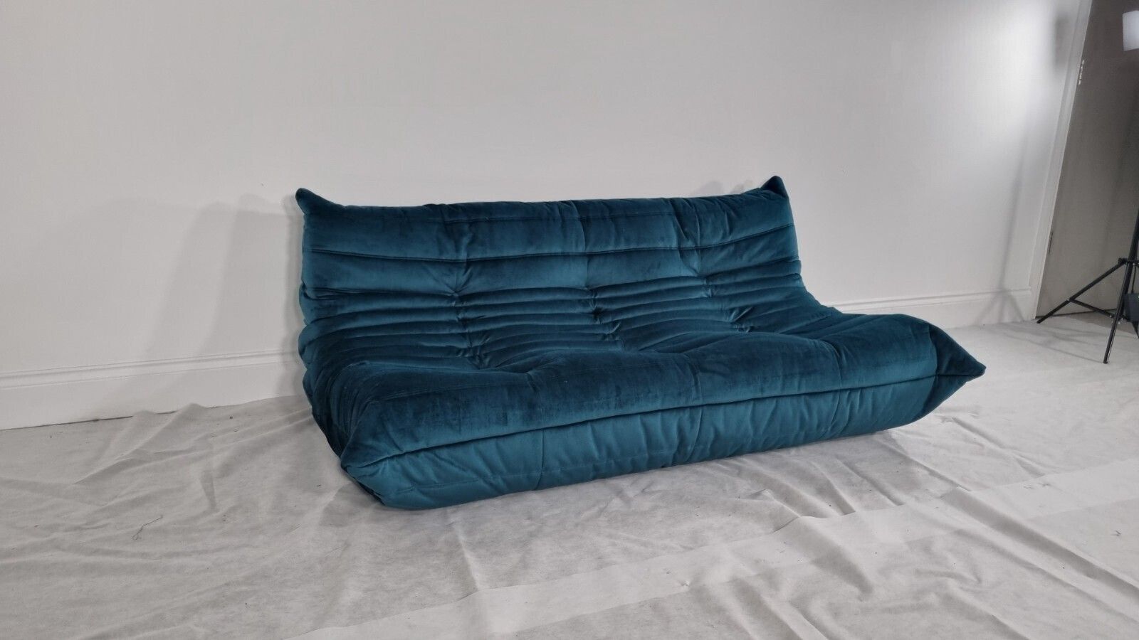 Ligne Roset 3 Seater Togo In Green Teal Velvet Immaculate Condition photo vintage
