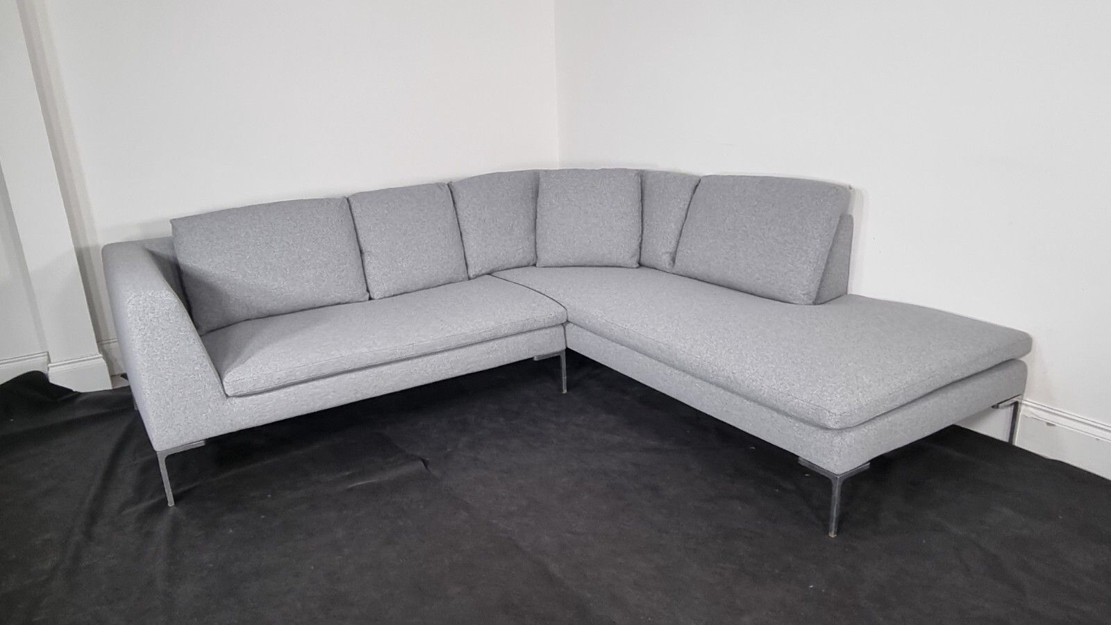 Bb Italia Charles In Luxurious Soft Feel Woven Fabric In Mid Grey Stunning Condi photo Furniture