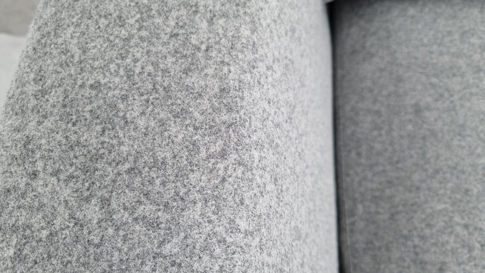 Furniture Bb Italia Charles Sofa In Luxuriously Soft Light Grey Wool Impeccable Condition photo