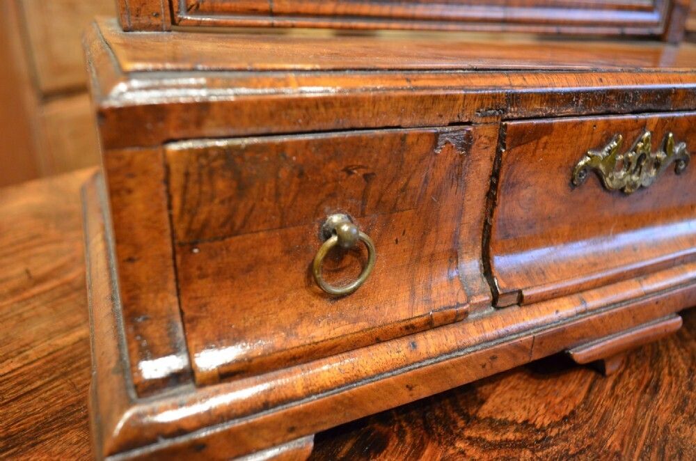 Early 18th Century Walnut Dressing Mirror. photo 950.0