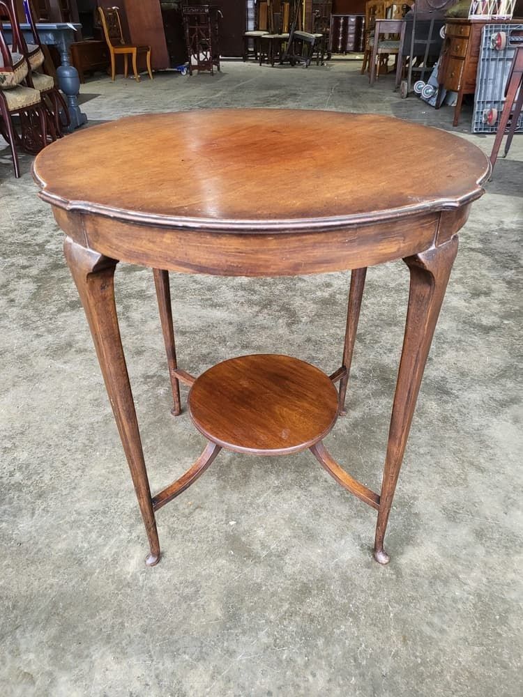 Antique Round Occasional 2 Tier Side Dining Table Tapered Legs