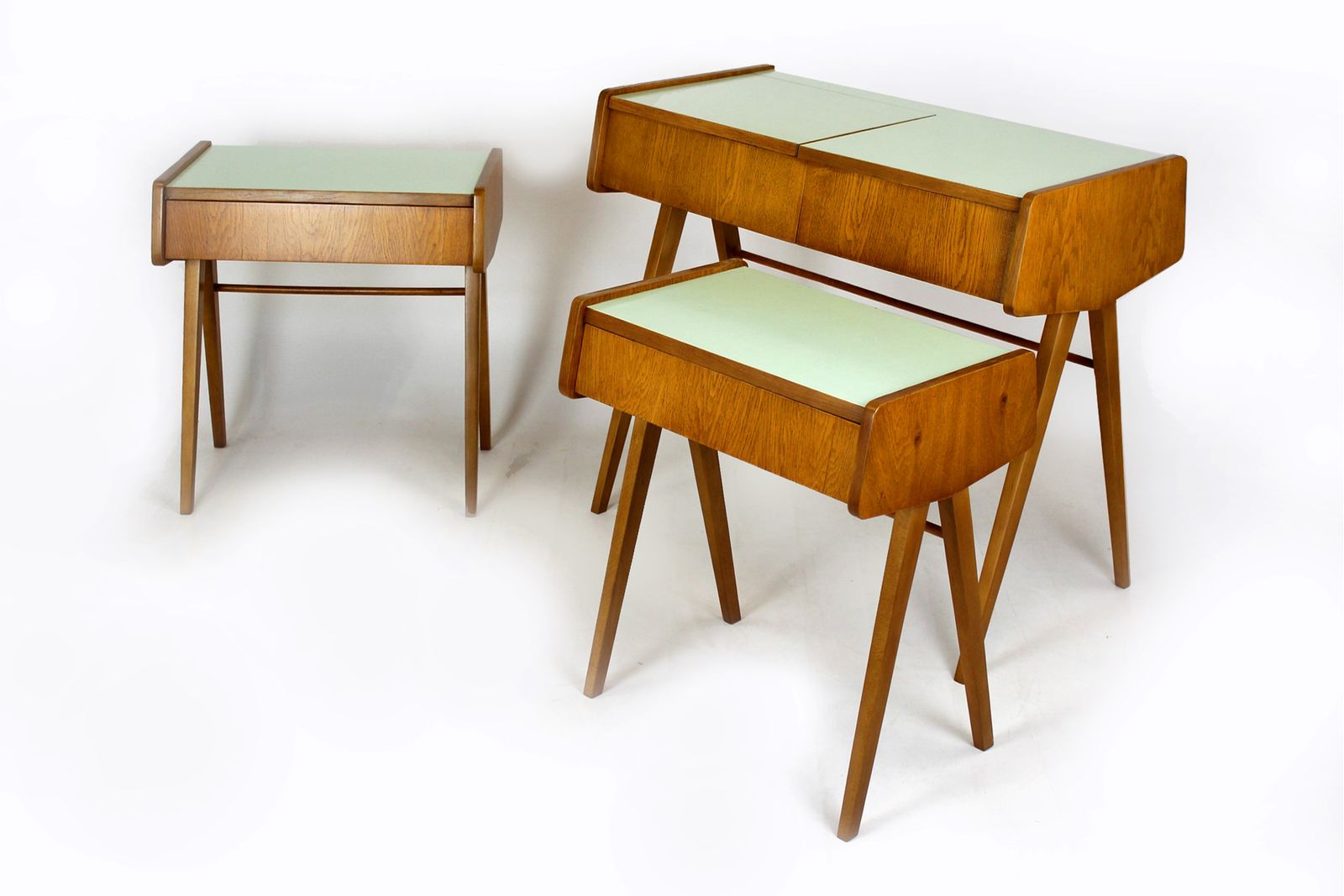 Restored Mid Century Nightstands With Dressing Table From Zapadoslovenske Zavody, 1960s, Set Of 3 photo 1950.0