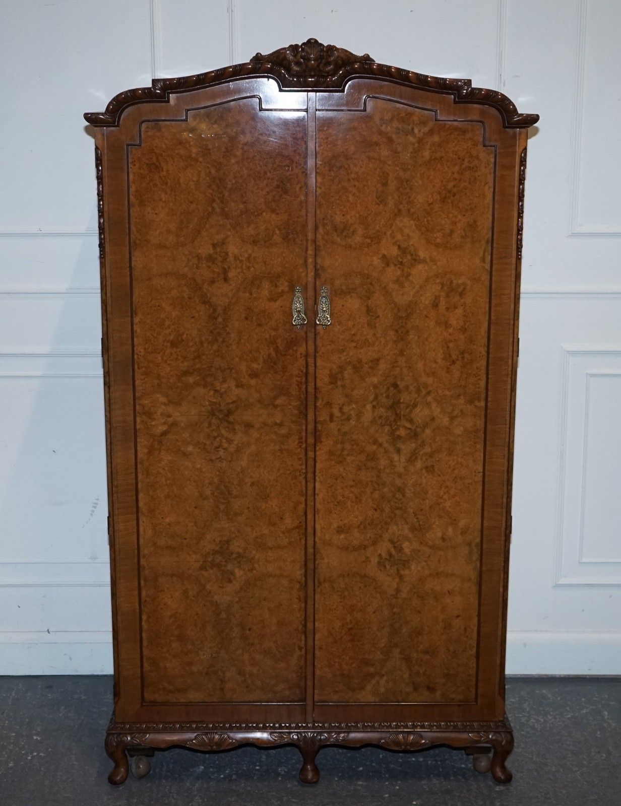 Victorian Queen Anne English Art Deco Burr Walnut Two Door Wardrobe photo 2250.0