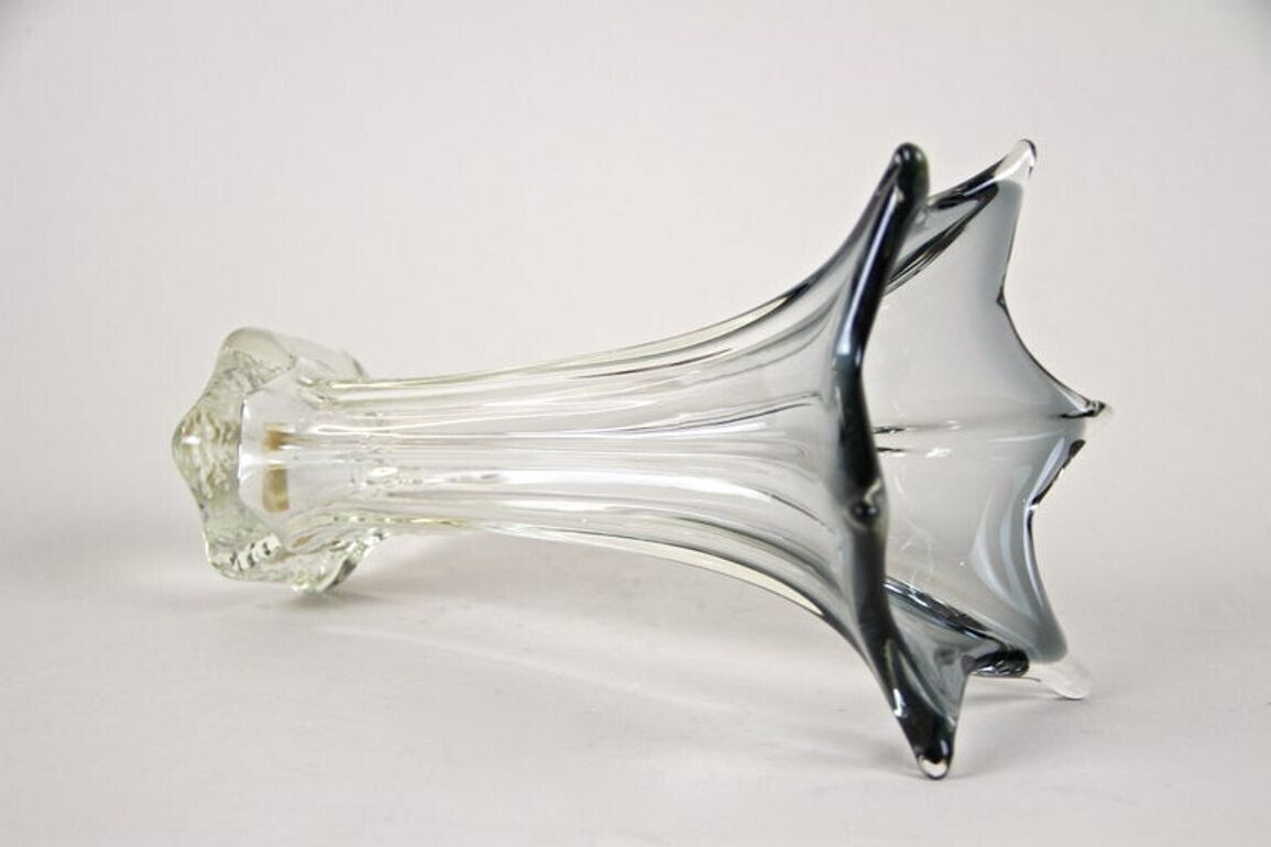 photo buy 20th Century Clear Murano Glass Vase, Vetro Artistico Veneziano, Italy Ca. 1970