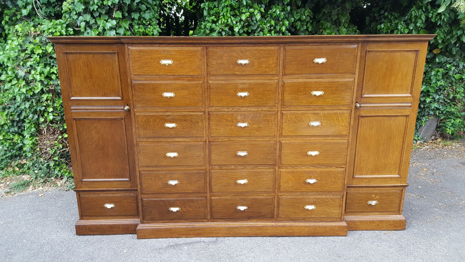 Large Solicitors Oak Cabinet photo vinterior