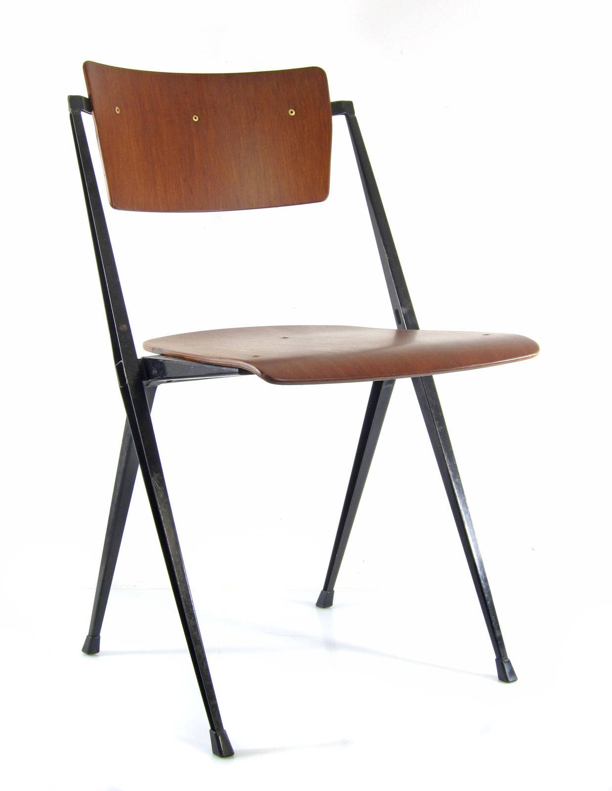 Wim Rietveld "Pyramid" Chair – Ontwerp Uit 1959 Voor Ahrend De Cirkel photo Meubels